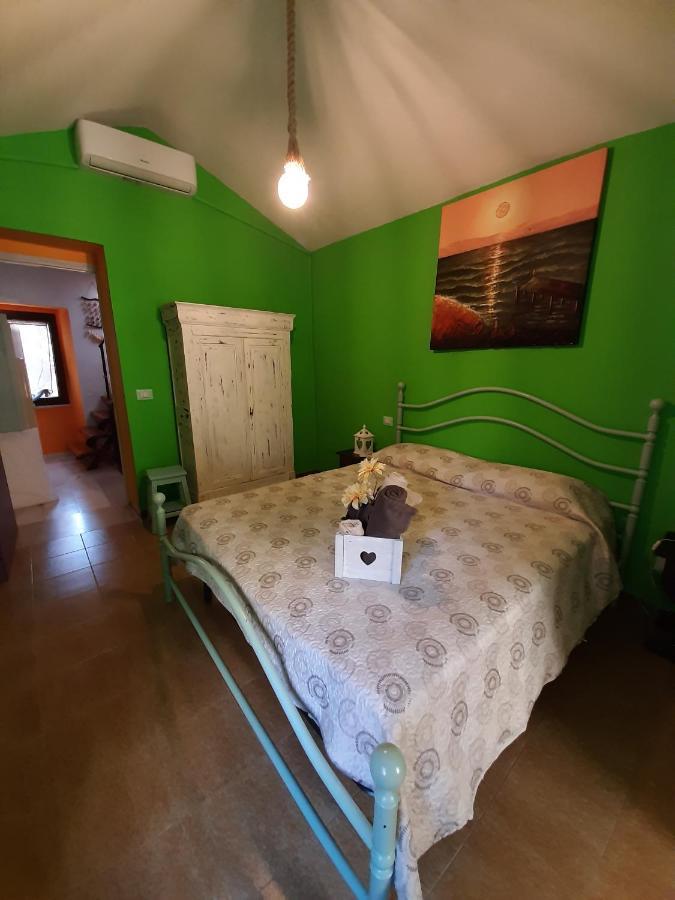 Casa Graci Hotel Bosa Eksteriør billede
