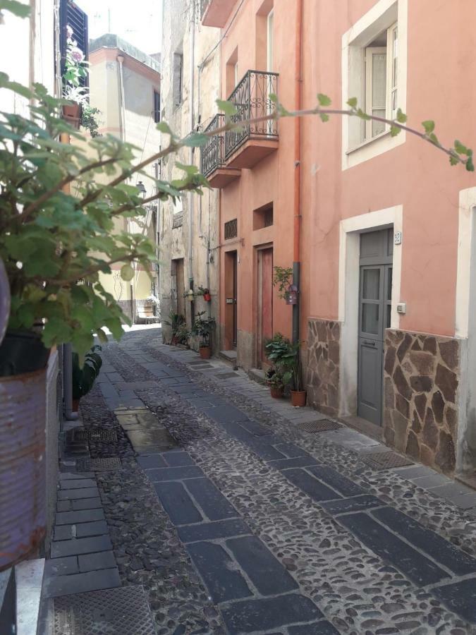 Casa Graci Hotel Bosa Eksteriør billede